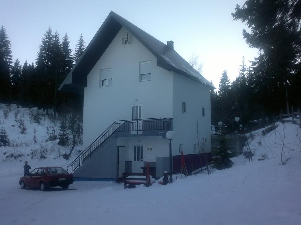 Guest House Kavedzic Žabljak Eksteriør bilde